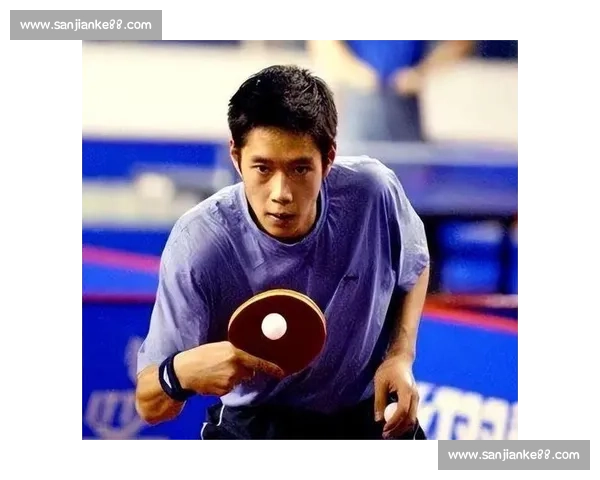 邱贻可的高能量日常:Q 版纸巾藏温情,国乒教练的双面人生